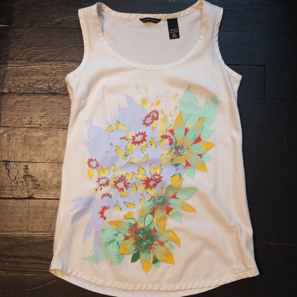 New York & Co. tank